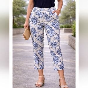 Talbots Blue Floral Cropped Pants | Size 12 | Stretch Ankle Pants